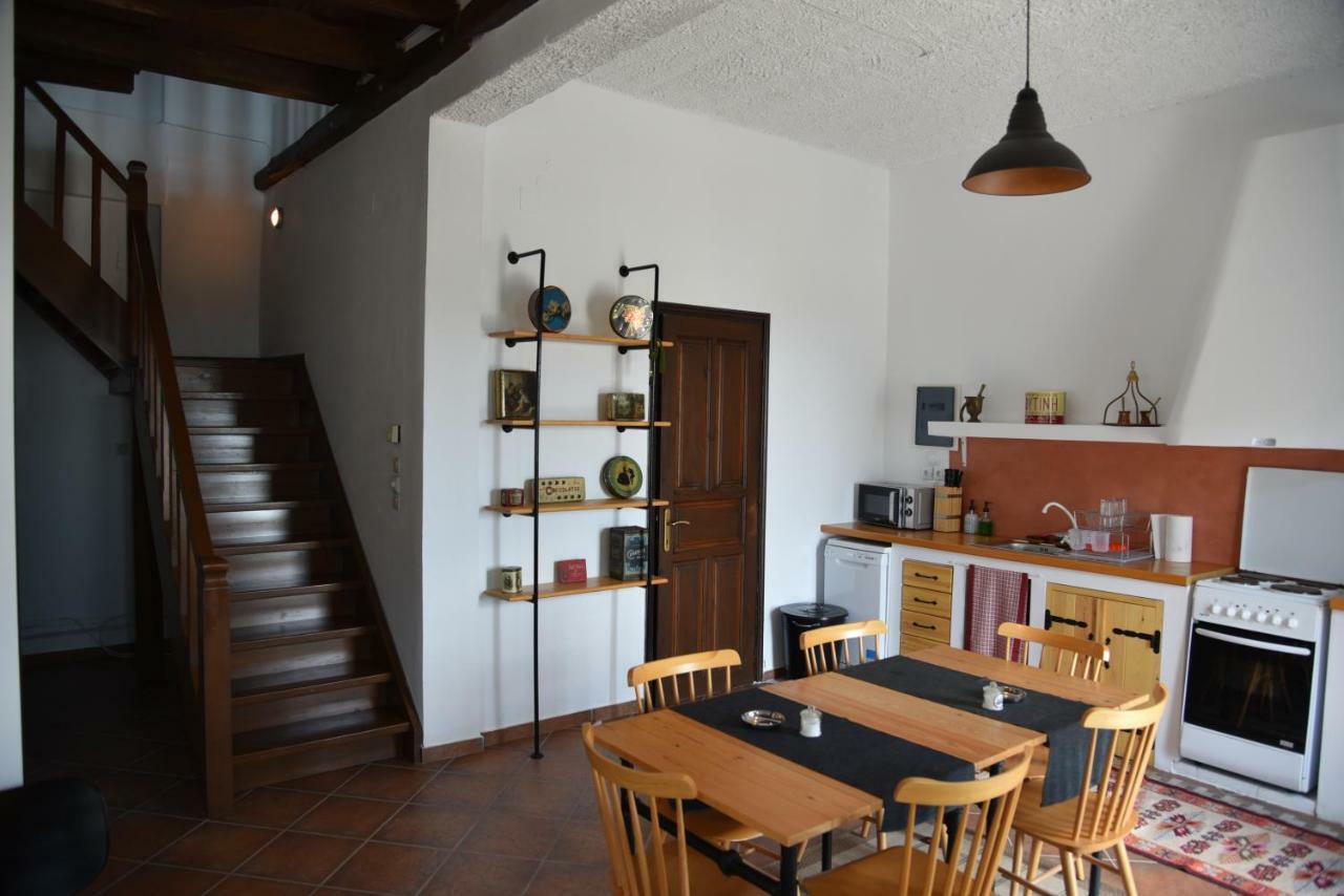 Karpofora Traditional Guesthouse Mileai Luaran gambar