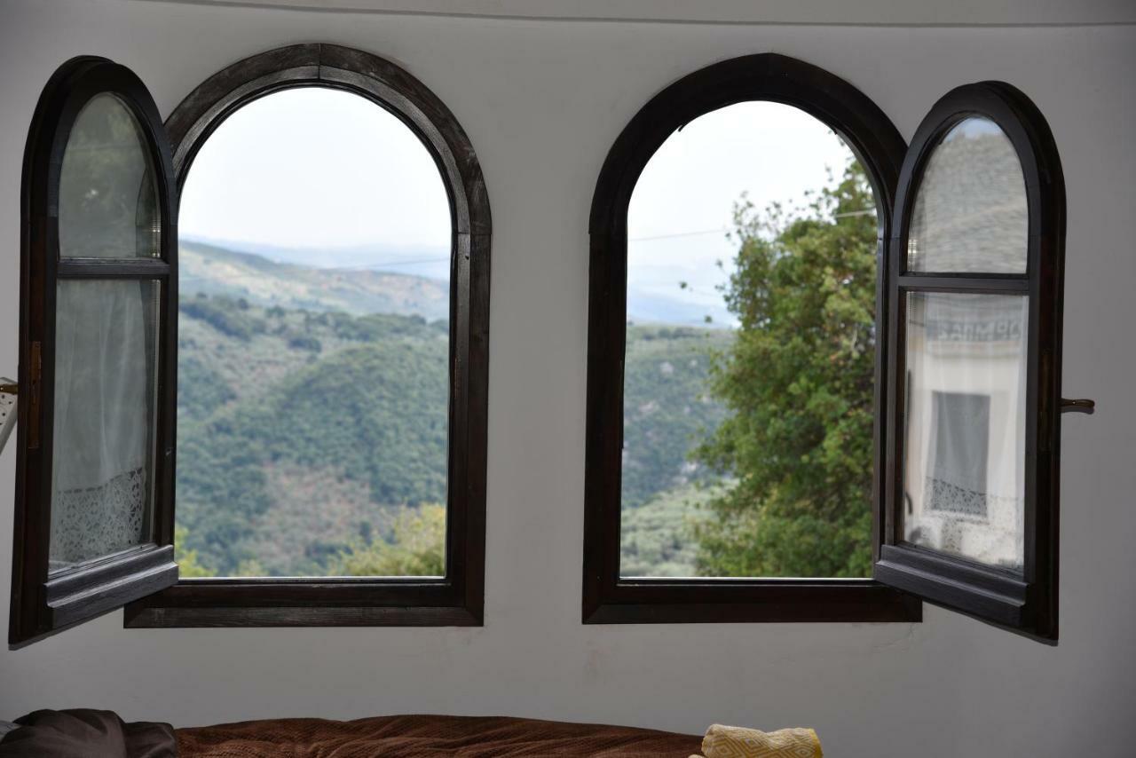 Karpofora Traditional Guesthouse Mileai Luaran gambar